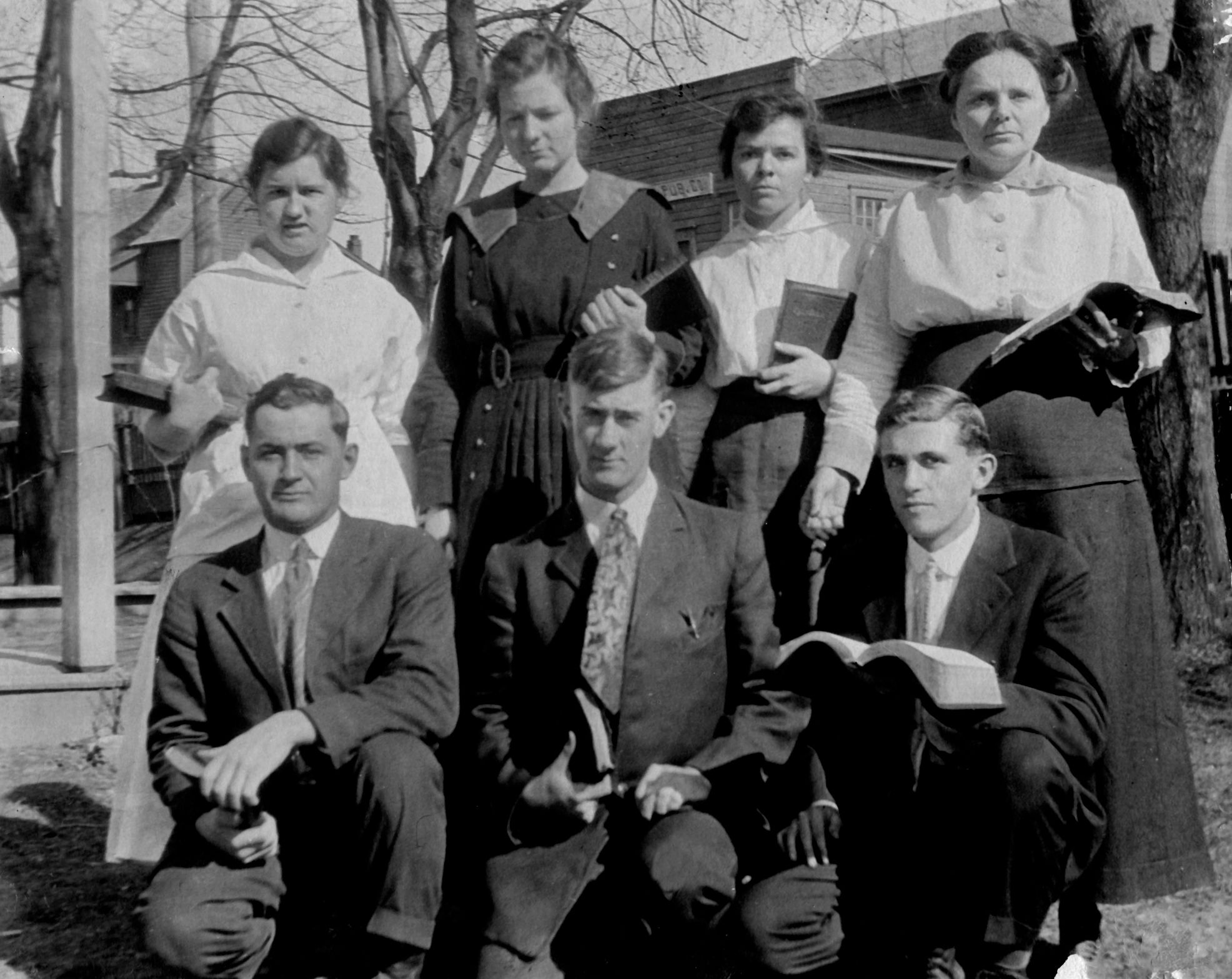 (back, from left) Bertha Hilbun, Nannie Hagewood, Lillie Mae Wilcox, and teacher Nora Chambers; (front, from left) Jesse Danehower, Earl Hamilton, and Avery Evans